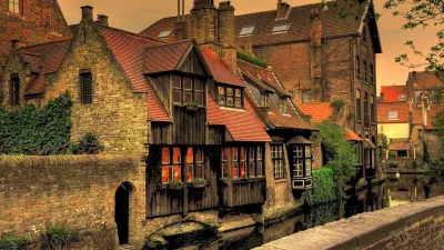 Phố cổ châu Âu Bruges - Nguồn: Internet Phố cổ châu Âu Bruges - Nguồn: Internet