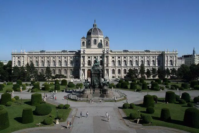 Quảng trường Maria-Theresien - nguồn: Internet