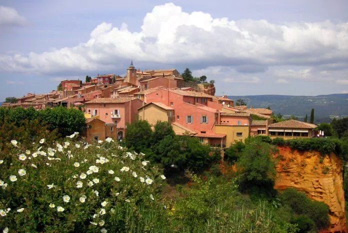 Roussillon - nguồn: Internet