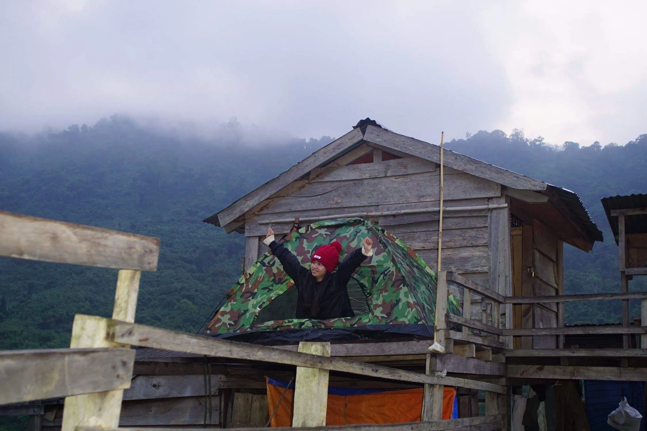 Sớm mai thức giấc ở Tà Giang. (Ảnh: Internet) Sớm mai thức giấc ở Tà Giang. (Ảnh: Internet)