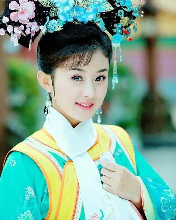 Vẻ đẹp dịu dàng của Tình Nhi trong Tân Hoàn Châu Cách Cách (Ảnh: Internet)