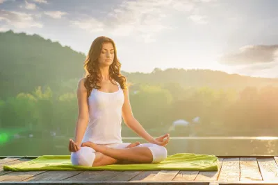 Yoga - lựa chọn của những cô nàng hiện đại. (Nguồn: internet) Yoga - lựa chọn của những cô nàng hiện đại. (Nguồn: internet)