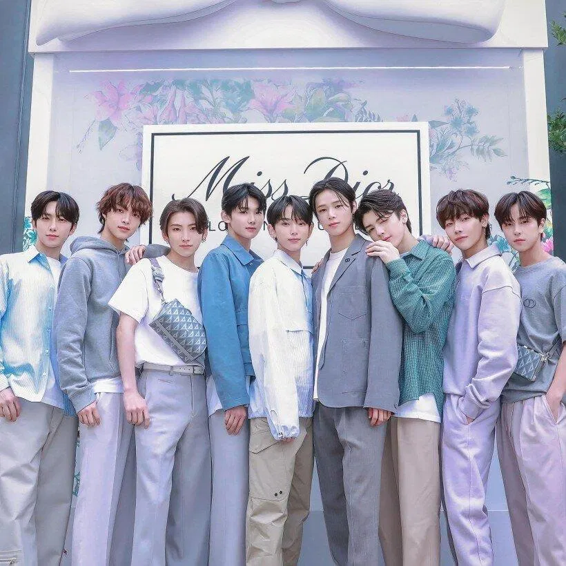 &TEAM (Ảnh: Internet)