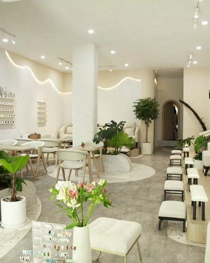 Monchéri Nail & Spa