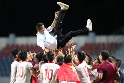 U23 Việt Nam ăn mừng chiến thắng trận chung kết U23 Đông Nam Á (Ảnh: Internet) U23 Việt Nam ăn mừng chiến thắng trận chung kết U23 Đông Nam Á (Ảnh: Internet)