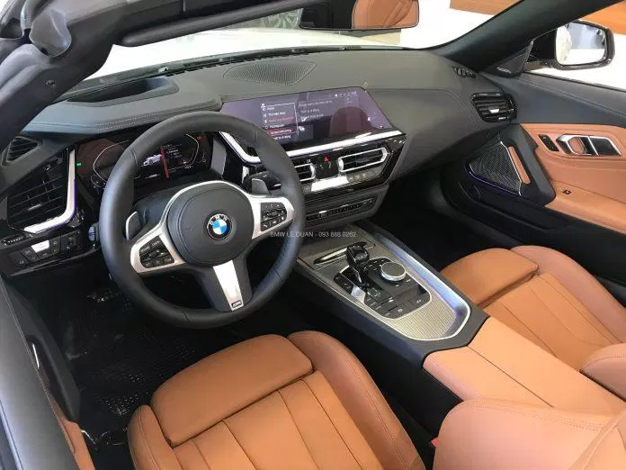 Nội thất xe BMW Z4 2023 (Ảnh: Internet)