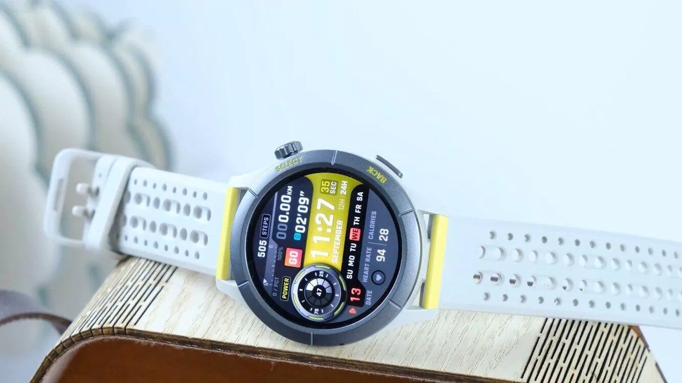 Amazfit Cheetah Round có thời lượng sử dụng tốt (Ảnh : Internet)