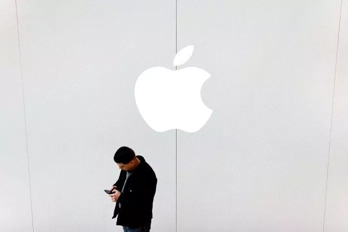 Apple thu thập nhiều dữ liệu từ iPhone của người dùng (Ảnh: Internet) Apple thu thập nhiều dữ liệu từ iPhone của người dùng (Ảnh: Internet)