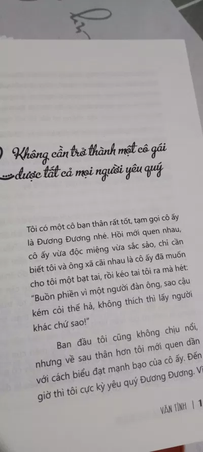 "Không cần trở thành một cô gái được tất cả mọi người yêu quý" (Ảnh: bởi tôi)