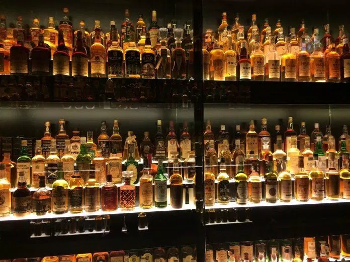 Bảo tàng Scotch Whisky (Scotch Whisky Experience) - nguồn: Internet Bảo tàng Scotch Whisky (Scotch Whisky Experience) - nguồn: Internet