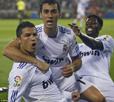 Bàn thắng của Ronaldo cứu Real khỏi mùa giải trắng tay (Ảnh: Internet) Bàn thắng của Ronaldo cứu Real khỏi mùa giải trắng tay (Ảnh: Internet)