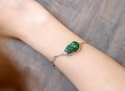 Đồ trang sức hợp người mệnh Mộc (Ảnh: internet) Đồ trang sức hợp người mệnh Mộc (Ảnh: internet)