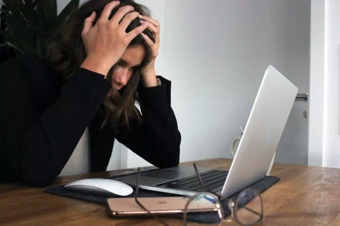 Làm việc trong môi trường độc hại có thể gây ra nhiều tác động tiêu cực đến sức khỏe, tinh thần và hiệu quả công việc của bạn. (Nguồn: Internet) Làm việc trong môi trường độc hại có thể gây ra nhiều tác động tiêu cực đến sức khỏe, tinh thần và hiệu quả công việc của bạn. (Nguồn: Internet)