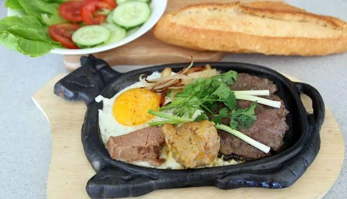 Bánh Mì Ốp La - Cô Liêng Bánh Mì Que (Ảnh: Internet) Bánh Mì Ốp La - Cô Liêng Bánh Mì Que (Ảnh: Internet)