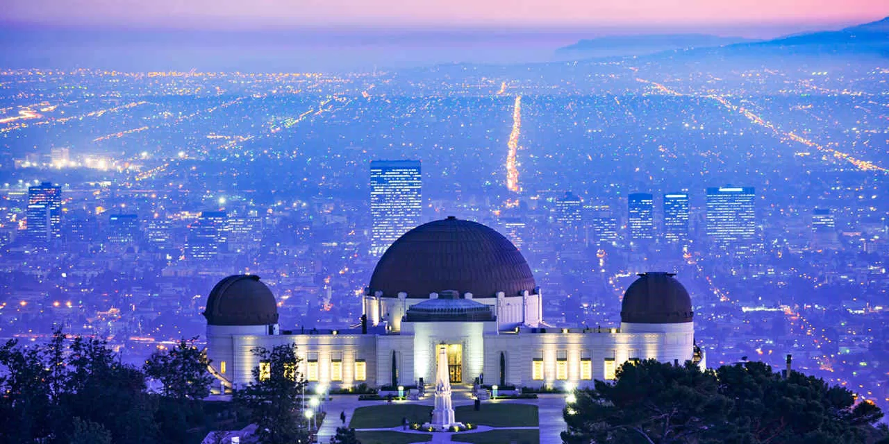 Griffith Observatory - nguồn: Internet