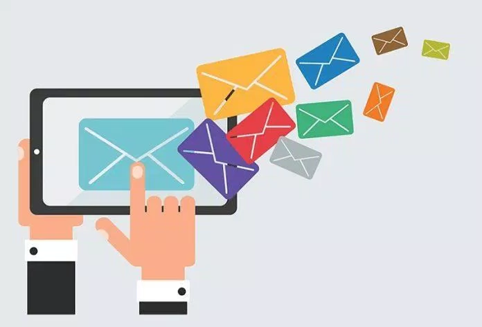 Gửi file qua email (Ảnh: Internet) Gửi file qua email (Ảnh: Internet)