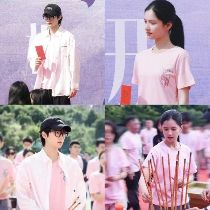 Chu Dực Nhiên và Trương Tịnh Nghi trong buổi khai máy (Nguồn: BlogAnChoi) Chu Dực Nhiên và Trương Tịnh Nghi trong buổi khai máy (Nguồn: BlogAnChoi)