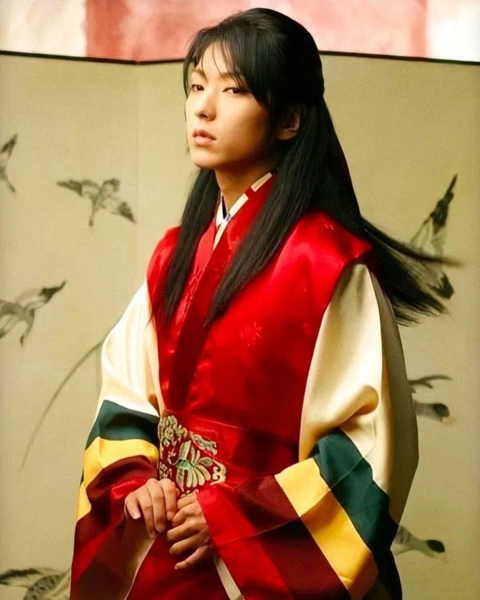 Lee Joon Gi được coi là "chàng trai đẹp như hoa" (Ảnh: Internet)