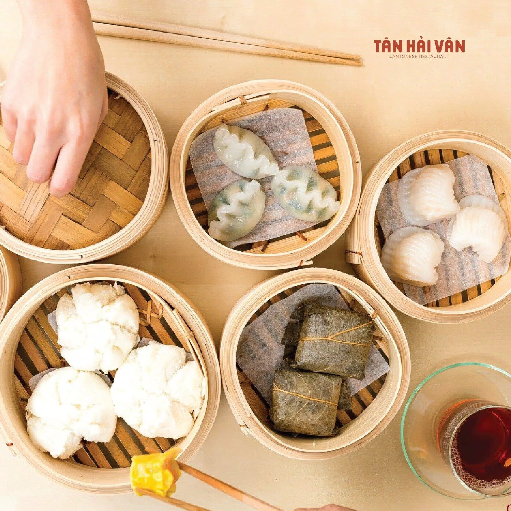 Tổng hợp 20 quán ăn Trung Quốc ngon ở Sài Gòn: Team đồ Trung không nên bỏ lỡ Baozi Restaurant Dim Tu Tac Dimsum Ông Sủi Golden Jade Kabin Lẩu Hồng Kông Bone Pot Nhà hàng Ái Huê Nhà hàng Ngân Đình Nhà hàng Sài Gòn 3 Nhà hàng San Fu Lou Nhà hàng Tân Hải Vân Nhà Hàng Yu Shang Lou Ocean Palace quán ăn trung quốc Quán sủi cảo Thiên Thiên Sài Gòn cổ trấn Shang Palace Tiệm cơm nước An Duyên Chợ Lớn Tiến Phát Điểm tâm Hồng Kông Tung Garden Restaurant Yu Chu Chinese Restaurant