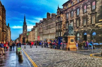 Royal Mile - nguồn: Internet Royal Mile - nguồn: Internet
