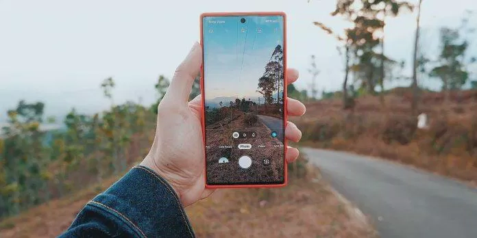 Điện thoại Samsung thường tự động xử lý ảnh quá mức (Ảnh: Internet) Điện thoại Samsung thường tự động xử lý ảnh quá mức (Ảnh: Internet)