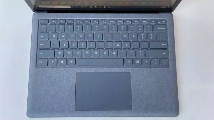 Thiết kế cao cấp và sang trọng của Surface Laptop 4 (Ảnh : Internet) Thiết kế cao cấp và sang trọng của Surface Laptop 4 (Ảnh : Internet)