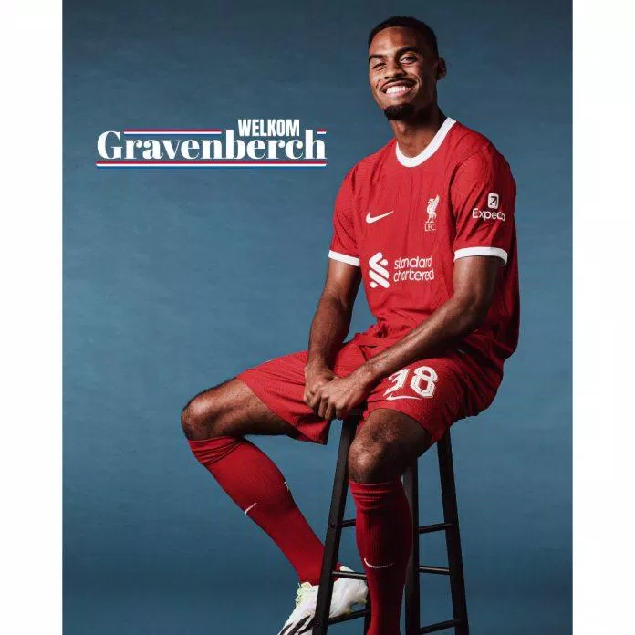 Ryan Gravenberch gia nhập Liverpool vào ngày cuối của kì chuyển nhượng với giá 45 triệu Euro (nguồn ảnh: Internet) Ryan Gravenberch gia nhập Liverpool vào ngày cuối của kì chuyển nhượng với giá 45 triệu Euro (nguồn ảnh: Internet)