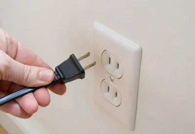 Tắt các thiết bị khi không sử dụng (Nguồn: Internet) Tắt các thiết bị khi không sử dụng (Nguồn: Internet)