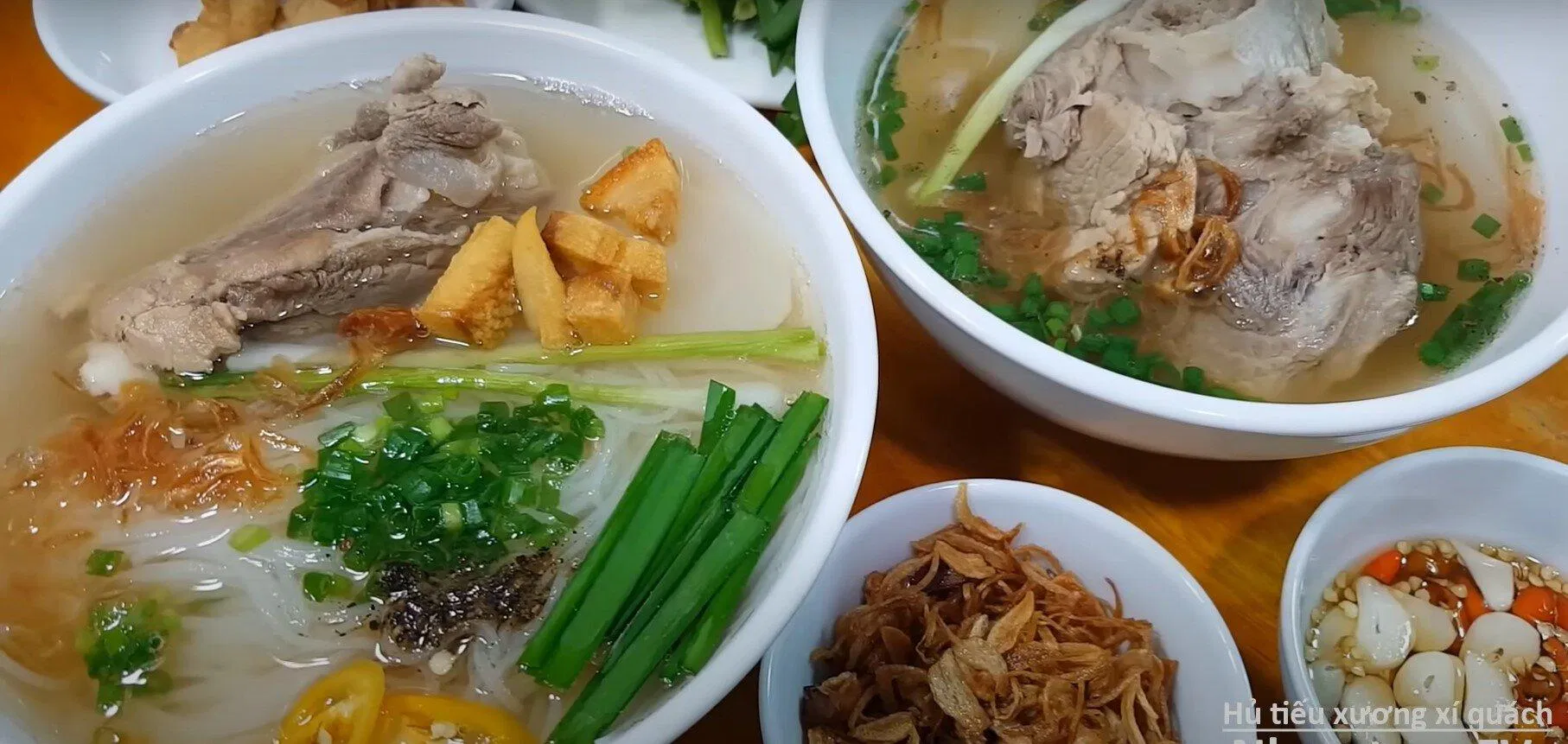 Thành phẩm món hũ tiếu xương xí quách