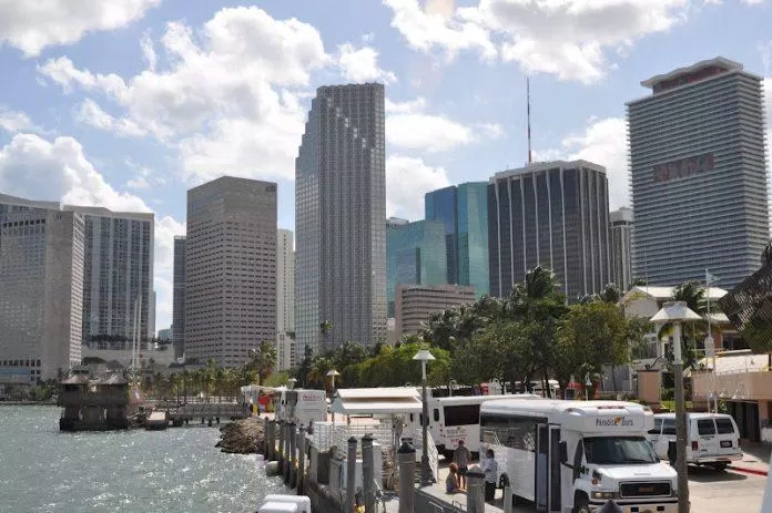 Vịnh Biscayne - nguồn: Internet Vịnh Biscayne - nguồn: Internet