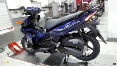Xe máy Honda Air Blade 125 tiêu chuẩn xanh - đen (ảnh: Internet) Xe máy Honda Air Blade 125 tiêu chuẩn xanh - đen (ảnh: Internet)
