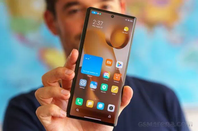Điện thoại gập chưa thực sự cần thiết cho nhu cầu hằng ngày (Ảnh : Internet) Điện thoại gập chưa thực sự cần thiết cho nhu cầu hằng ngày (Ảnh : Internet)