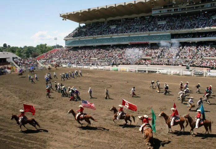 Chương trình biểu diễn cưỡi ngựa ở Calgary. (Nguồn: Internet)