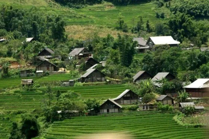 Bản Lác là điểm đến bạn không thể bỏ qua khi du lịch Mai Châu Hòa Bình (Ảnh: Internet) Bản Lác là điểm đến bạn không thể bỏ qua khi du lịch Mai Châu Hòa Bình (Ảnh: Internet)