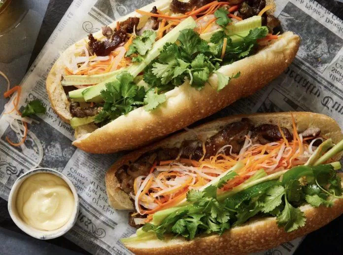 Nguồn internet- Bánh mì thit nướng dòn tan