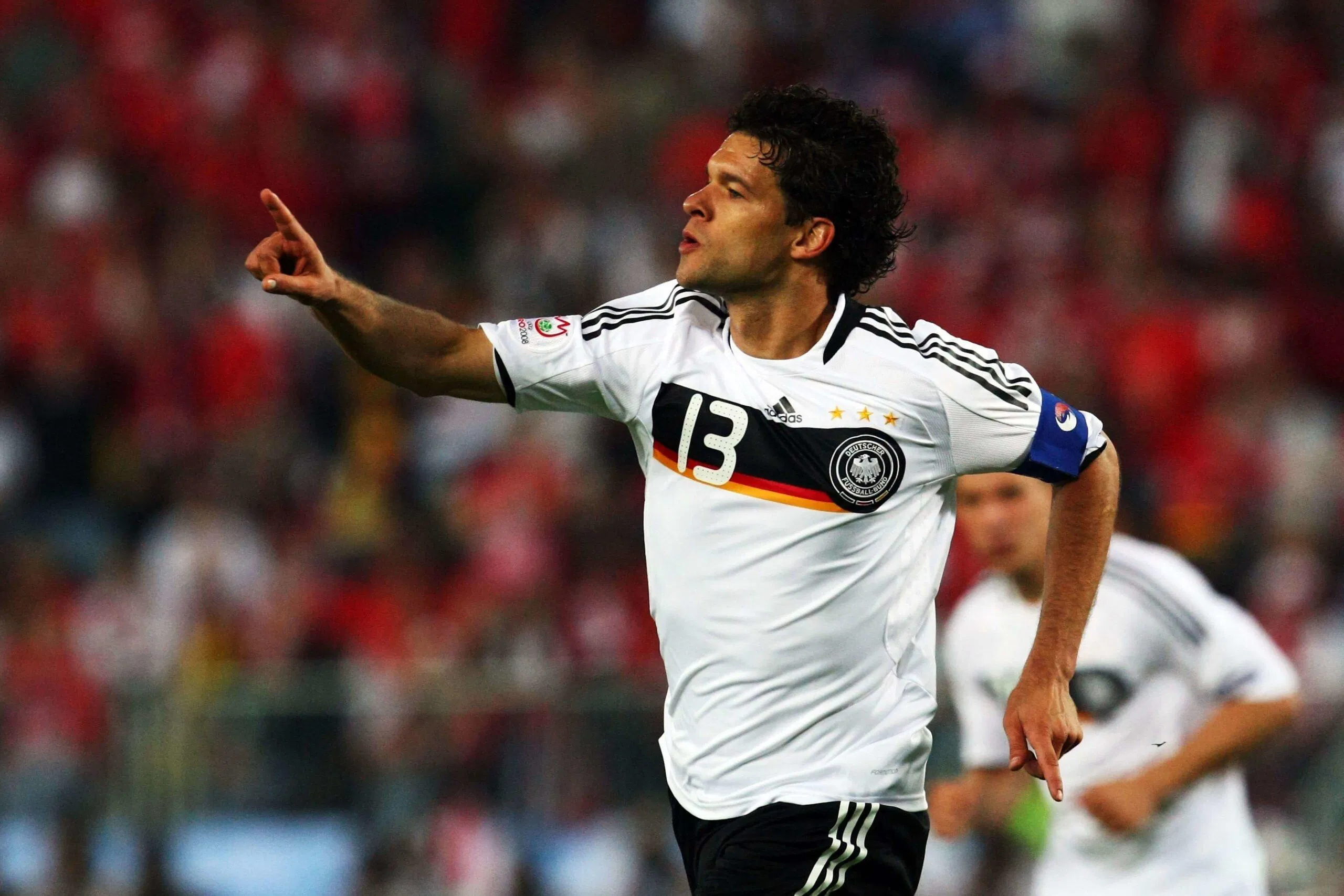 Ballack ở ĐTQG (Ảnh: Internet) Ballack ở ĐTQG (Ảnh: Internet)