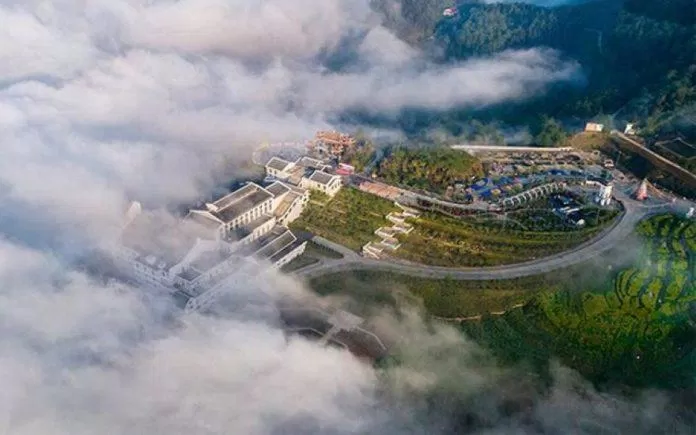 Đèo Thung Khe hùng vĩ (Ảnh: Internet) Đèo Thung Khe hùng vĩ (Ảnh: Internet)