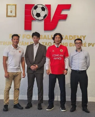 Công An Hà Nội và HLV Gong Oh-kyun đạt được thỏa thuận chung (Ảnh: Internet) Công An Hà Nội và HLV Gong Oh-kyun đạt được thỏa thuận chung (Ảnh: Internet)