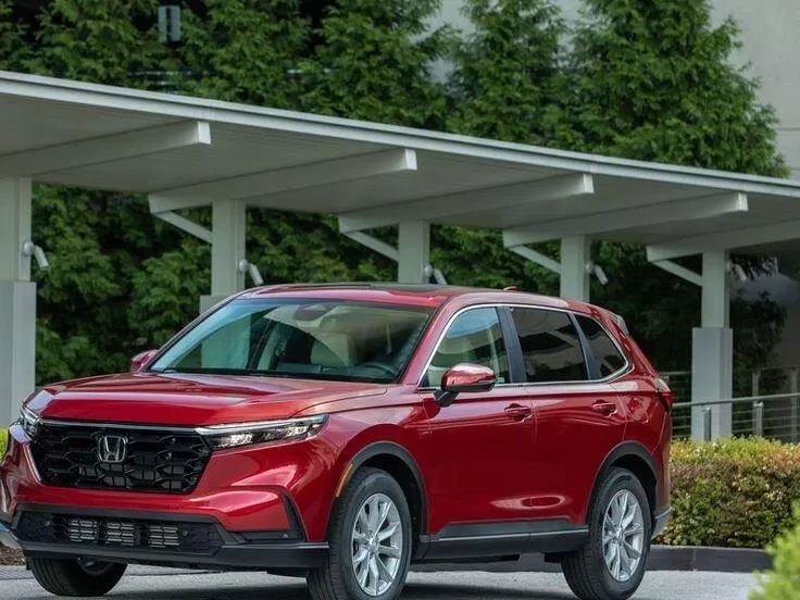 Honda CR-V phù hợp với các gia đình đông người Ảnh: Internet Honda CR-V phù hợp với các gia đình đông người Ảnh: Internet