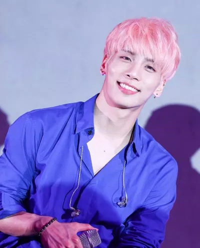 Jonghyun SHINee và những câu nói hay về cuộc sống buồn thấm tâm can (Ảnh: Internet) Jonghyun SHINee và những câu nói hay về cuộc sống buồn thấm tâm can (Ảnh: Internet)