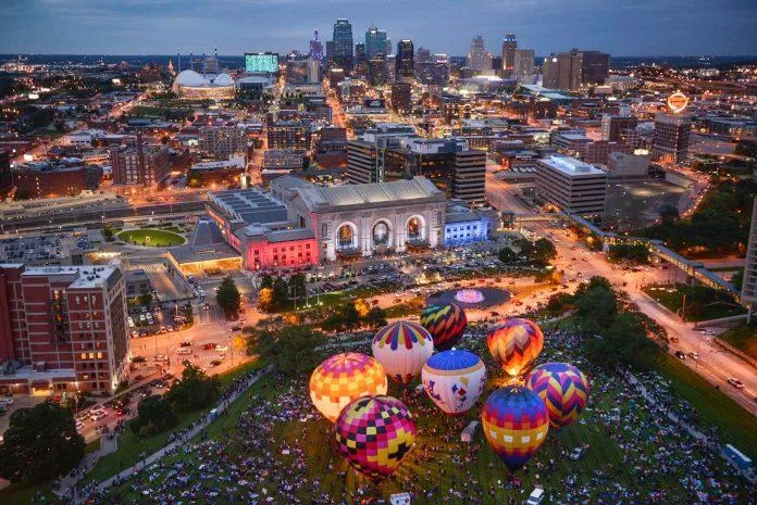 Kansas City - nguồn: Internet Kansas City - nguồn: Internet