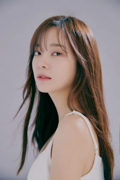 Cô nàng từng phải sống nhờ tiền trợ cấp của chính quyền về các bữa ăn hàng ngày được lấy từ quỹ hỗ trợ trẻ em nghèo (Ảnh: Internet) Cô nàng từng phải sống nhờ tiền trợ cấp của chính quyền về các bữa ăn hàng ngày được lấy từ quỹ hỗ trợ trẻ em nghèo (Ảnh: Internet)