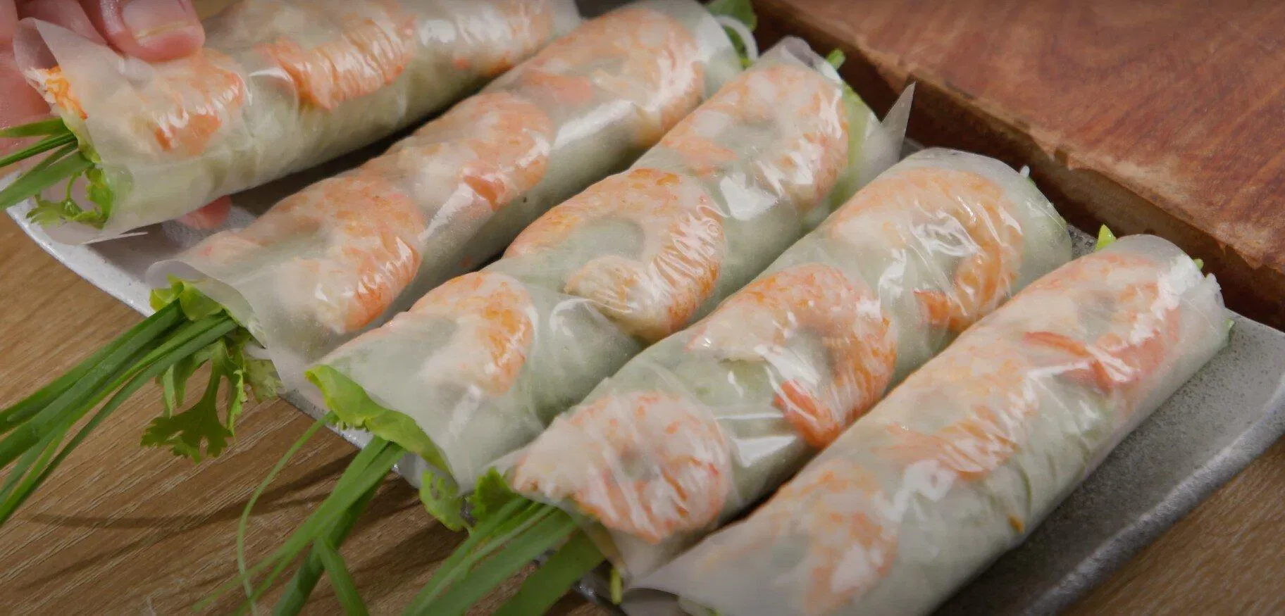 Thành phẩm món gỏi cuốn tôm thịt