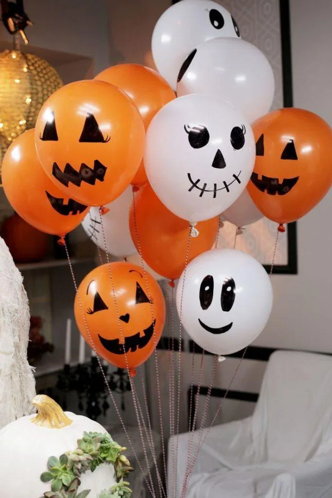 Những cách trang trí Halloween lớp học đẹp độc đáo, ấn tượng nhất 2023 (Ảnh: Internet)