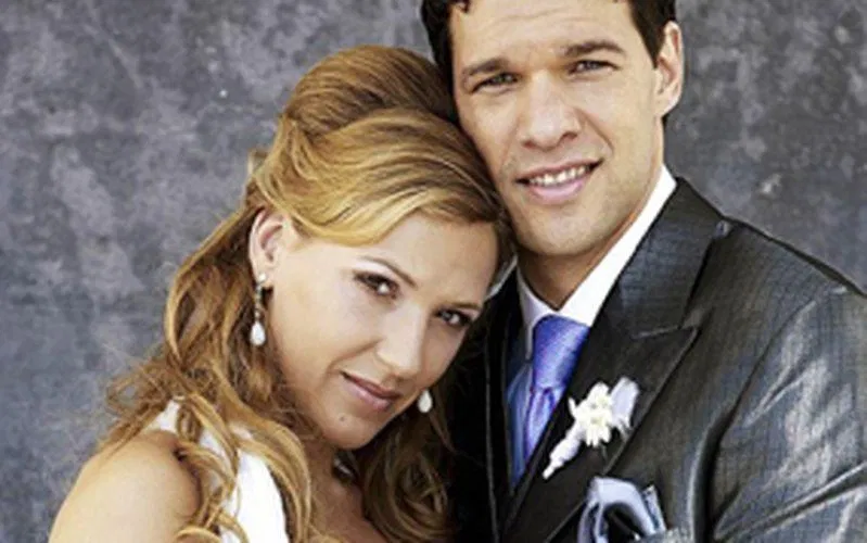 Ballack và vợ cũ (Ảnh: Internet) Ballack và vợ cũ (Ảnh: Internet)