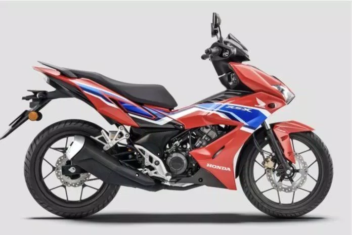Honda RS-X 2021 tại Malaysia phiên bản màu Trico (đỏ/xanh/trắng). - nguồn internet Honda RS-X 2021 tại Malaysia phiên bản màu Trico (đỏ/xanh/trắng). - nguồn internet