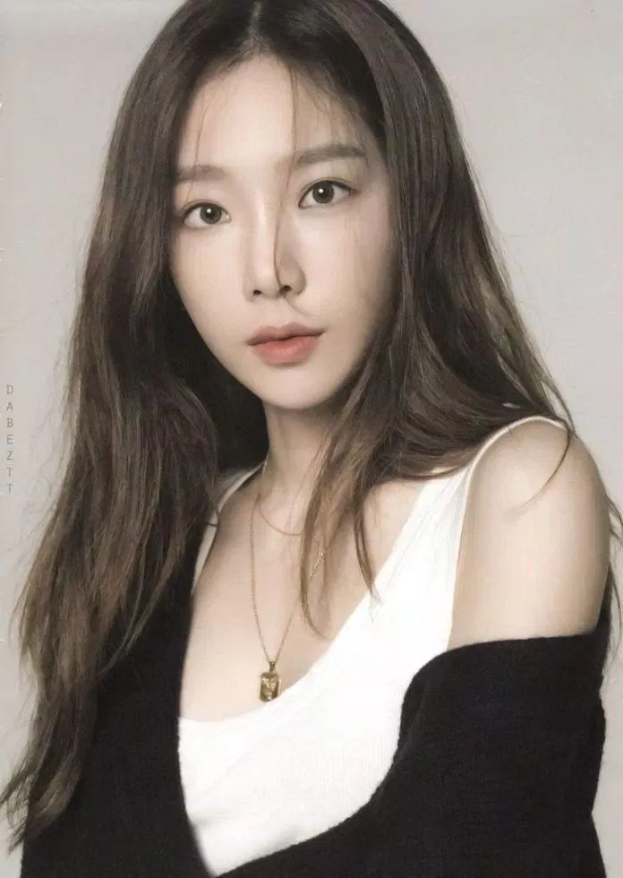 Taeyeon còn mang cho mình một giọng hát vô cùng nội lực khi cô nàng có những kĩ thuật âm nhạc khá tốt và kĩ năng truyền tải cảm xúc đến người nghe vô cùng tốt.