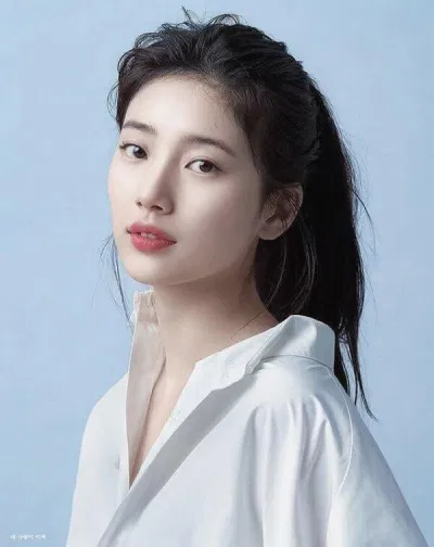 khí chất dịu dàng luôn khiến nhiều người hâm mộ nam phải say đắm khiến cho đến bây giờ cô nàng vẫn gắn liền với cái tên "tình đầu".