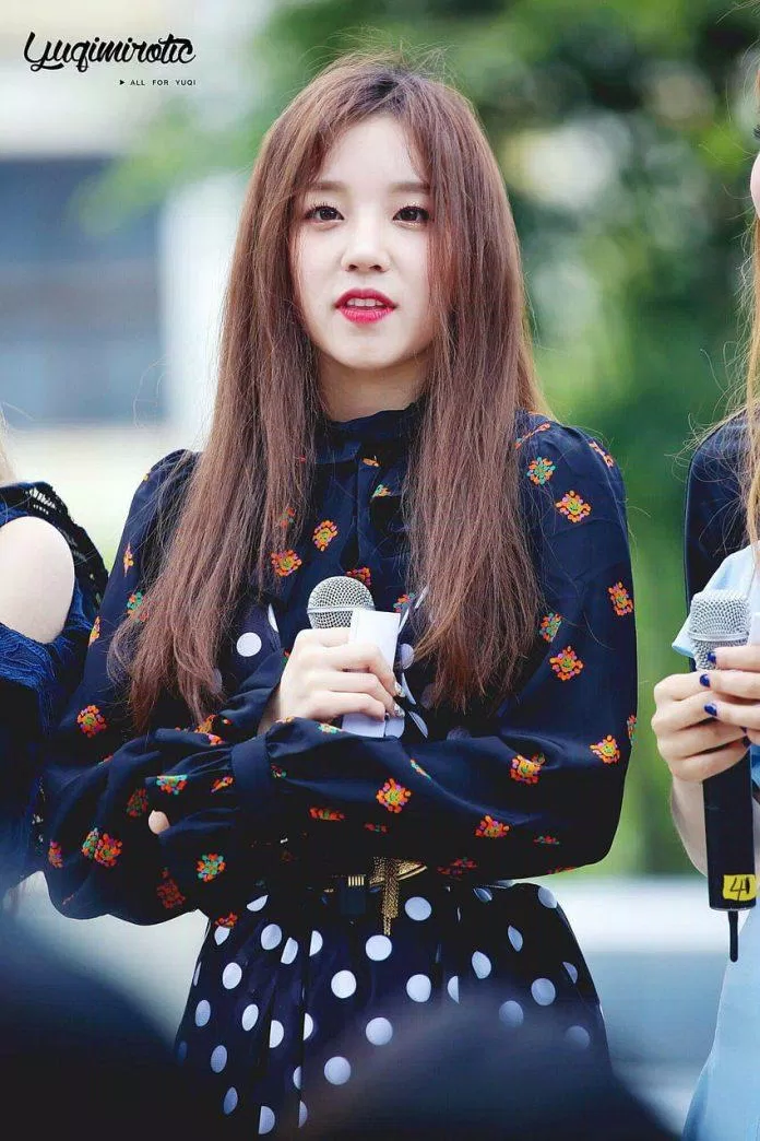 Một thành viên khác của (G)I-DLE cũng trở nên thăng hạng nhan sắc hơn bao giờ hết đso chính là Yuqi.