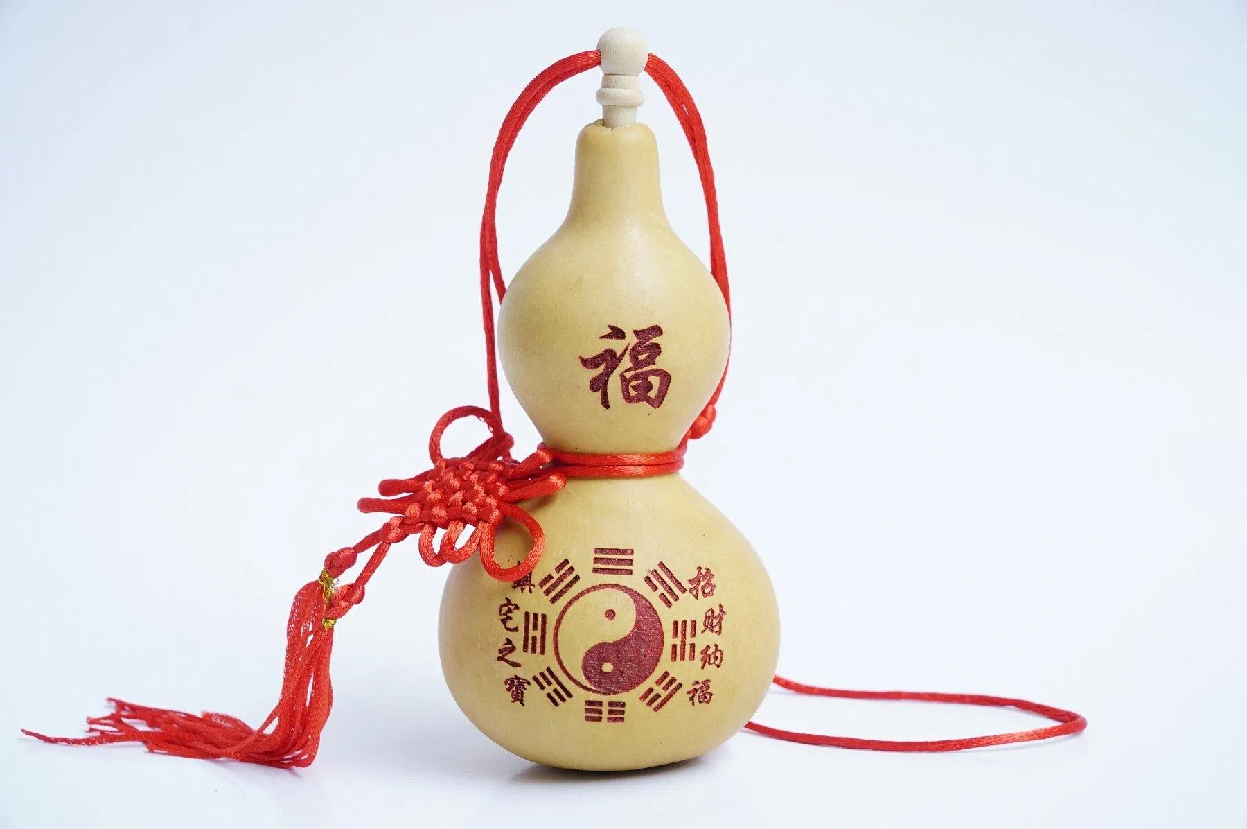 Tìm hiểu về hồ lô phong thủy: nguồn gốc, đặc điểm và cách bài trí cho người Việt (ảnh: Internet) Tìm hiểu về hồ lô phong thủy: nguồn gốc, đặc điểm và cách bài trí cho người Việt (ảnh: Internet)